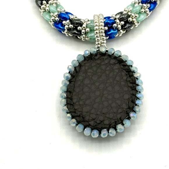 Hand Crafted Rope Style and Beaded Blue Agate Pendant Necklace - Picture 9 of 11
